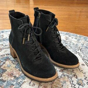 Toms Black Boot Size 7.5 Lightly Worn